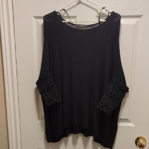 Dulcie Elegant Black Lace Sleeve Women's Top Size Medium